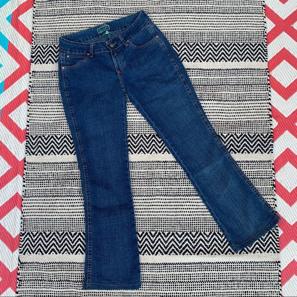Vintage Wrangler Premium Patch Bootcut Jeans size 5/6! - Picture 2 of 8